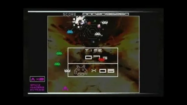 Space Invaders Extreme video